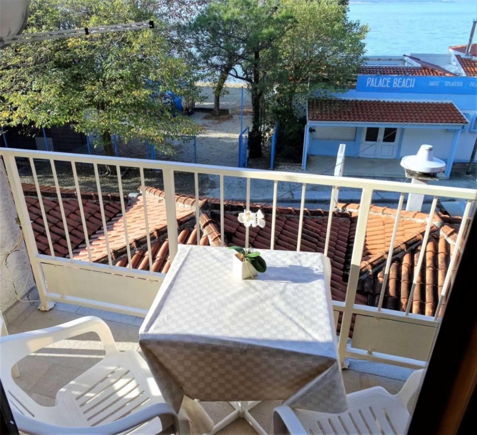 Roni Apartment Криквеница Екстериор снимка