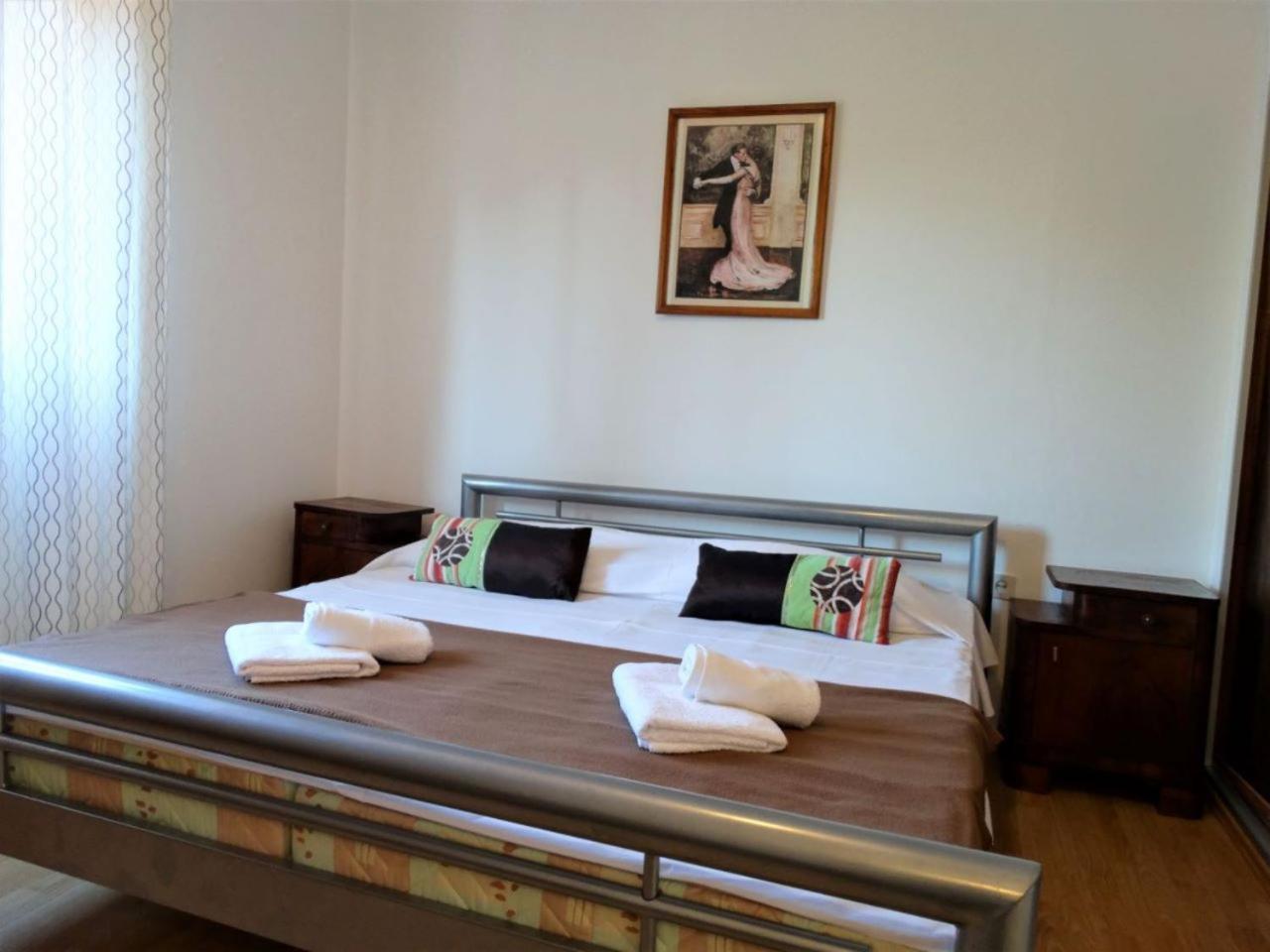 Roni Apartment Криквеница Екстериор снимка
